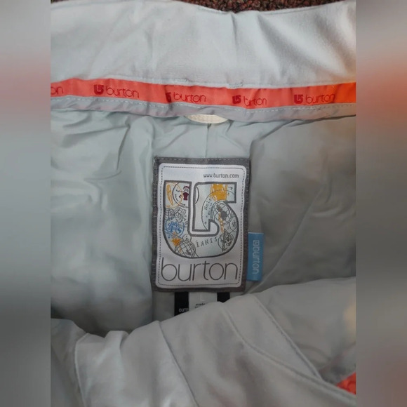 Burton Nwot Women’s Snowpant Ski Outdoors sports Beige Pink Embroidery L - Picture 4 of 11